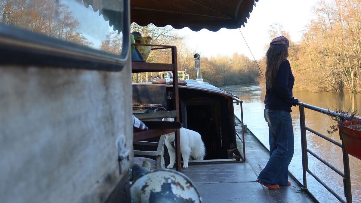 « Longueil-Annel : trois péniches évacuées par le canal Seine-Nord Europe »