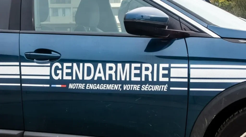 Activement recherché depuis son évasion, comment ce rappeur anglais a-t-il été localisé dans