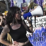 EN IMAGES. À Rennes, avec 10 000 personnes, la manifestation pour les droits des femmes fait la