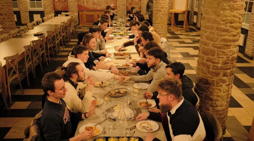 Tour de France : Comment devenir compagnon du devoir et maîtriser un chef-d'œuvre ?