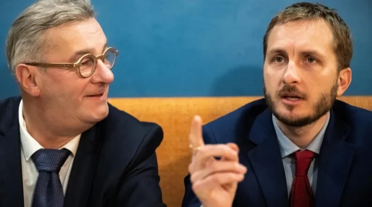 Municipales 2026 : dans quelles villes les listes de LFI et de la gauche ont-elles fusionné pour