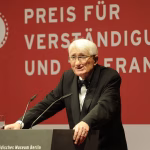 Sylvie Lemasson : « Jürgen Habermas reste fidèle à son idéal communautaire européen »