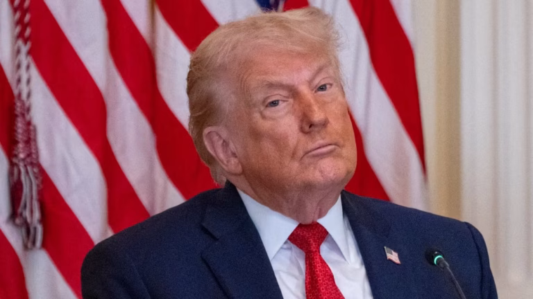 Trump sollicite de l'aide pour le détroit d'Ormuz mais essuie un refus