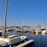 Un conducteur décède après qu'une voiture en feu ait plongé dans le port de Ouistreham