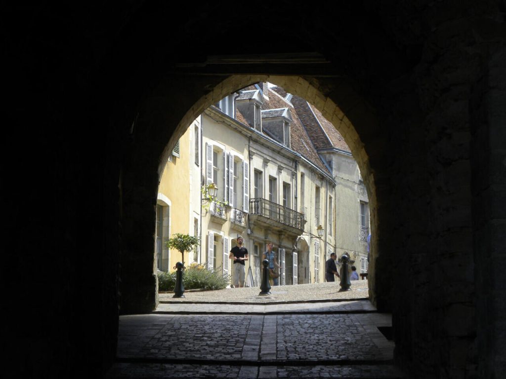Un cadavre découvert dans un magasin d'antiquités de l'Orne