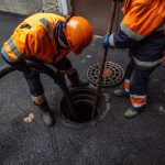 À Lyon, la CFTC soutient un lanceur d'alerte sur des risques de pollution environnementale.