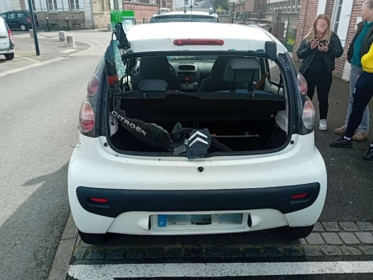 Une habitante d'Abbeville lance un appel à témoins après le vandalisme de sa voiture