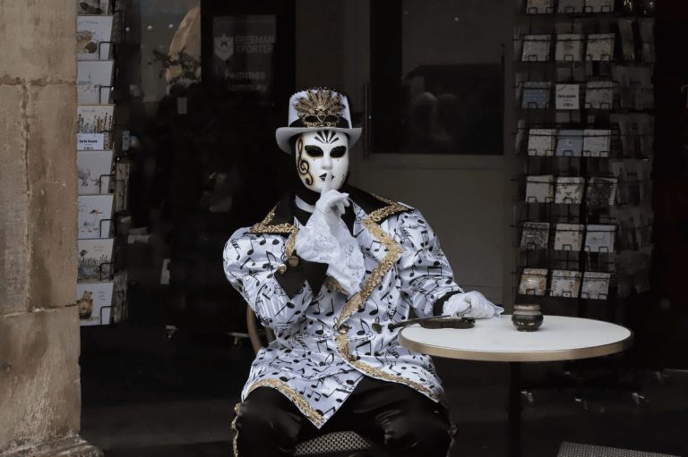 Par tous les temps, la féerie continue.