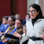 Budgets en éducation : Sonia LeBel réduit le fardeau administratif des CSS