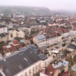 À Lons-le-Saunier, les listes divers centre et divers droite fusionnent, un duel annoncé face au maire divers gauche, mis en difficulté