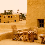 À Siwa, un écolodge de luxe spartiate au cœur du désert égyptien