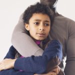 Guerre au Moyen-Orient : comment expliquer le conflit aux enfants de manière adaptée ?