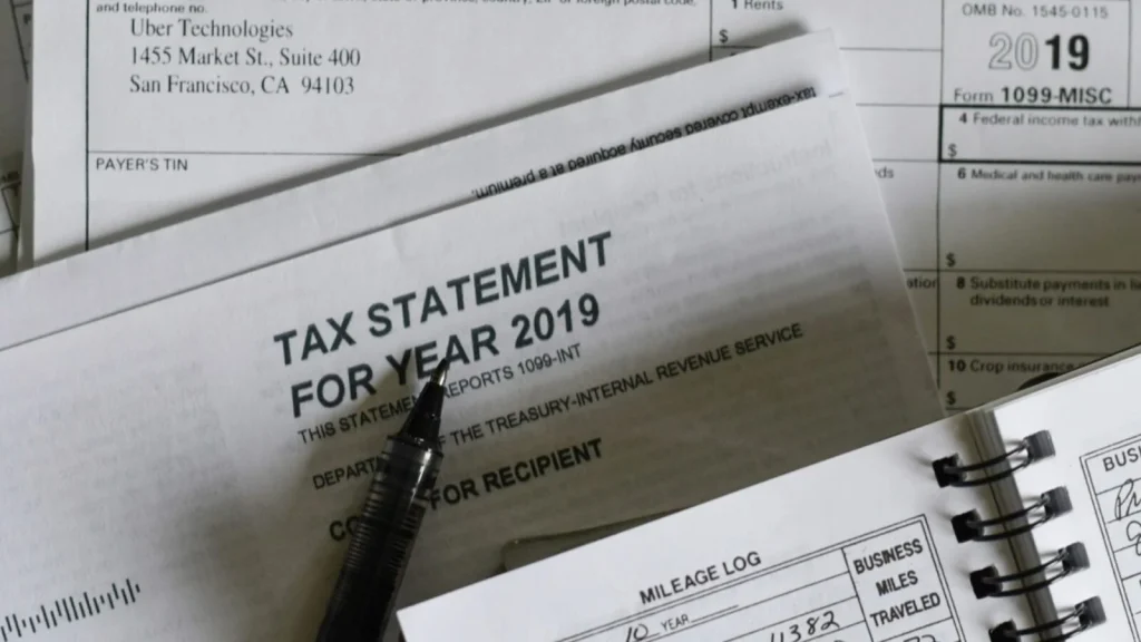 Sur le dark web, l'identité fiscale se vend pour un peu plus de 20 euros