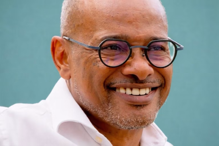 Municipales à Fort-de-France : le parti d’Aimé Césaire vacille dans son bastion historique