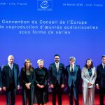Neuf pays, dont la France, signent la première Convention internationale sur...