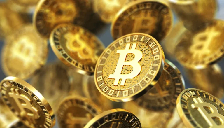 Cryptomonnaie : la chute du bitcoin redéfinit-elle le paysage économique ?