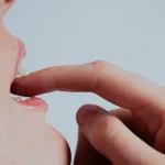 5 positions de fellation qui offrent un point de vue captivant