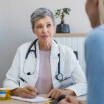 Violences conjugales : seulement 5 % des femmes interrogées par leur médecin - Santé Mentale