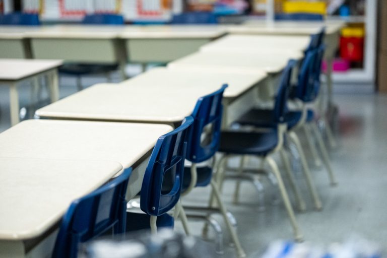 Budget du Québec : Stabilisation des dépenses pour le réseau éducatif