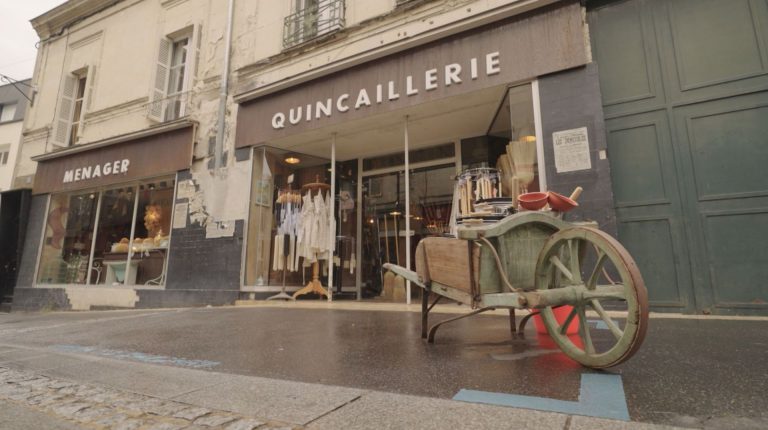 Week-end : une ancienne quincaillerie de la Sarthe devient un lieu de vie innovant