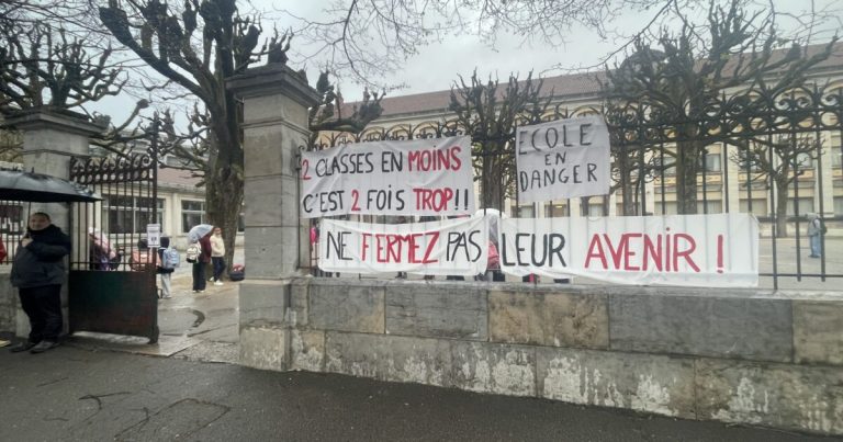 Fermetures de classes : les parents d'élèves de l'école Helvétie expriment leur inquiétude