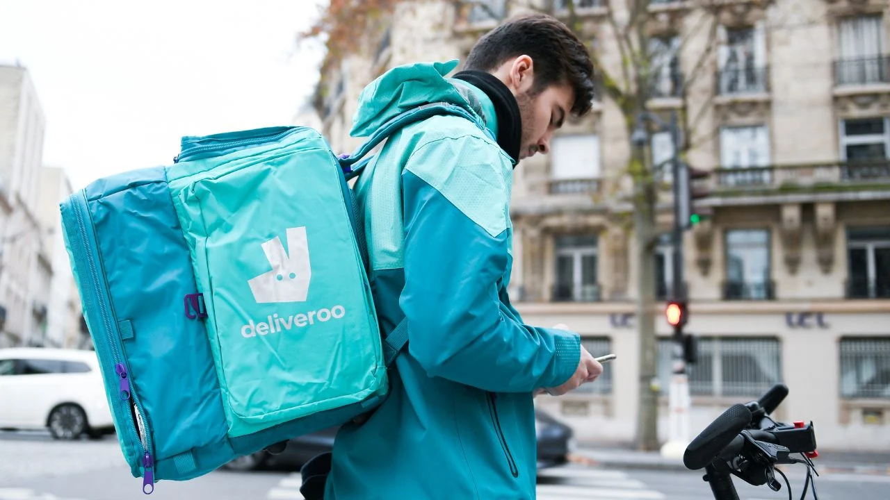 Le livreur ne roule pas sur l'or.