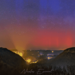 Un photographe révèle des images d'aurores boréales en Dordogne, invisibles à l'œil nu