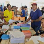 Municipales : mise sous pli de la propagande électorale