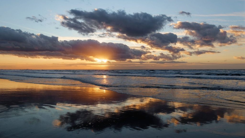 Météo en Belgique : pluie le matin, temps sec l'après-midi ce samedi - RTBF Actus