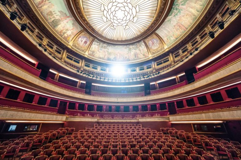 Le Théâtre des Champs-Élysées à Paris présente la danse contemporaine pour la saison prochaine