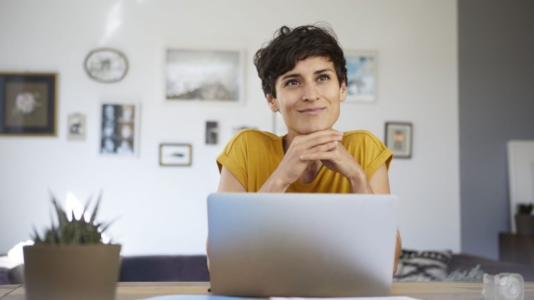 Une majorité d'entreprises maintient le télétravail sans remise en cause