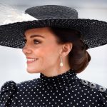 Kate Middleton arbore une capeline en paille idéale pour le printemps et la saison des mariages