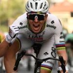 Pogacar remporte Milan-Sanremo : un futur plus grand que Merckx dès 2026 ?
