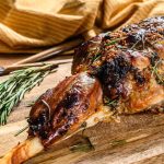 Gigot d'agneau : la technique de la 'cartouche' pour une viande toujours juteuse
