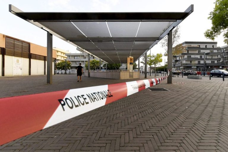 Onze trafiquants jugés pour l'assassinat de quatre personnes durant la guerre des drogues en 2020