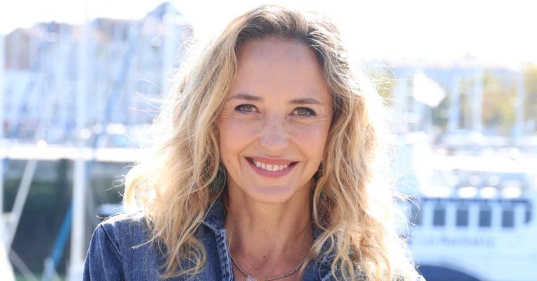 Hélène de Fougerolles évoque sa tentative de suicide et son début de carrière difficile