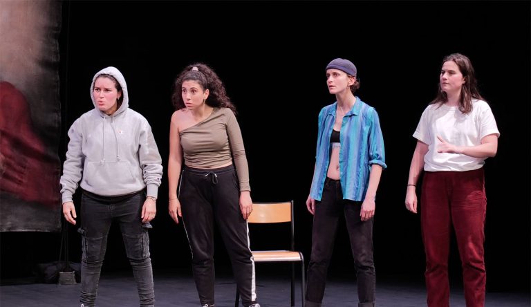 « Viril(e·s) : un chaos créatif pour remettre en question les normes de genre - Mag'Centre »