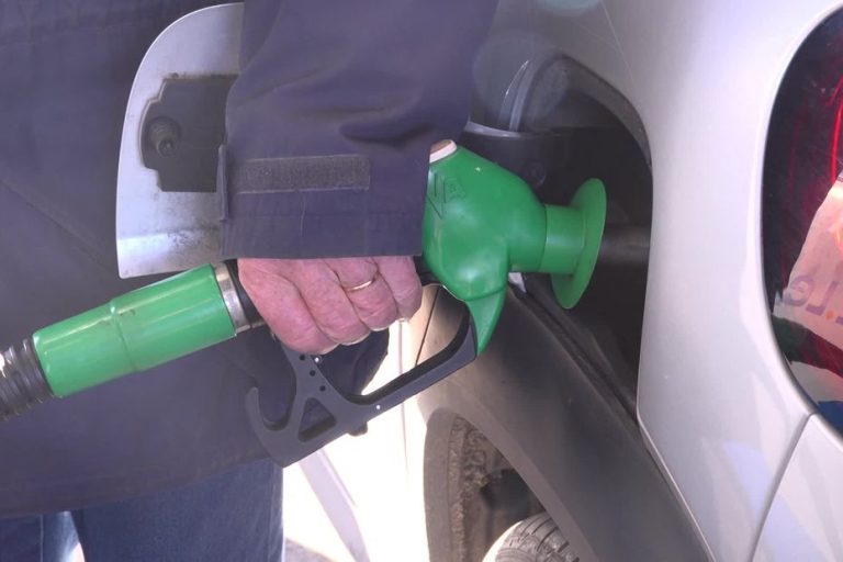 CARTE. Prix de l'essence, pénurie et affluence... face à la guerre au Moyen-Orient, quelle situation dans les stations-service dans les Hauts-de-France ?