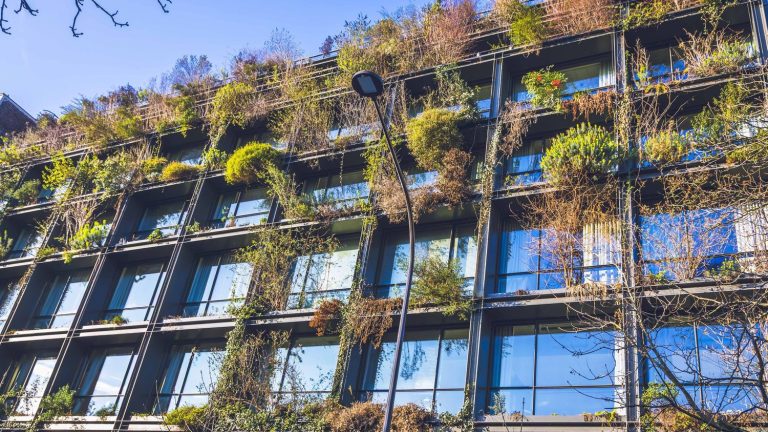 Défis immobiliers majeurs pour la construction des villes de demain