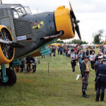 En Essonne, le Temps des Hélices célèbre l'aviation militaire française lors d'une fête aérienne