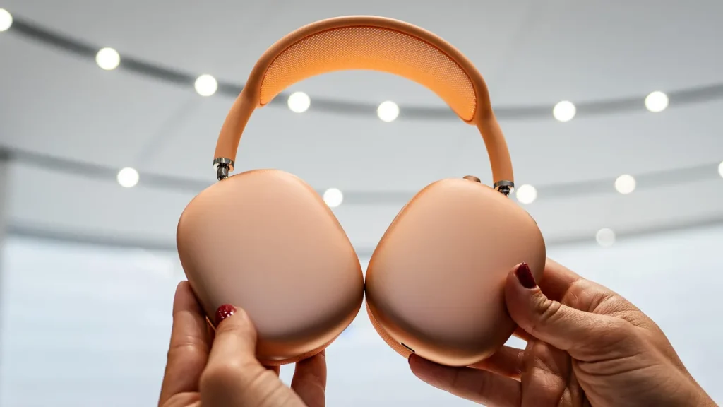 Apple présente les AirPods Max 2 à 579 € : découvrez les nouveautés du casque haut de gamme