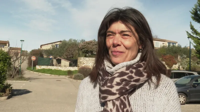 Sophie, son ancienne Atsem a vu le jeune candidat grandir dans la commune de Sauzet, dans le Gard, le 2 mars 2026.