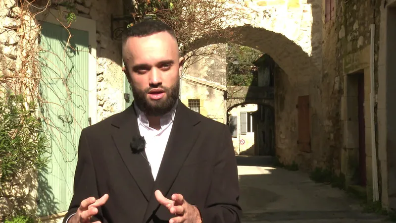 Le jeune homme souhaite se consacrer à la vie des habitants de Sauzet, dans le Gard, le 2 mars 2026.