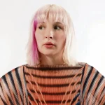 Alice on the Roof dévoile son premier album en français, un projet au caractère artisanal