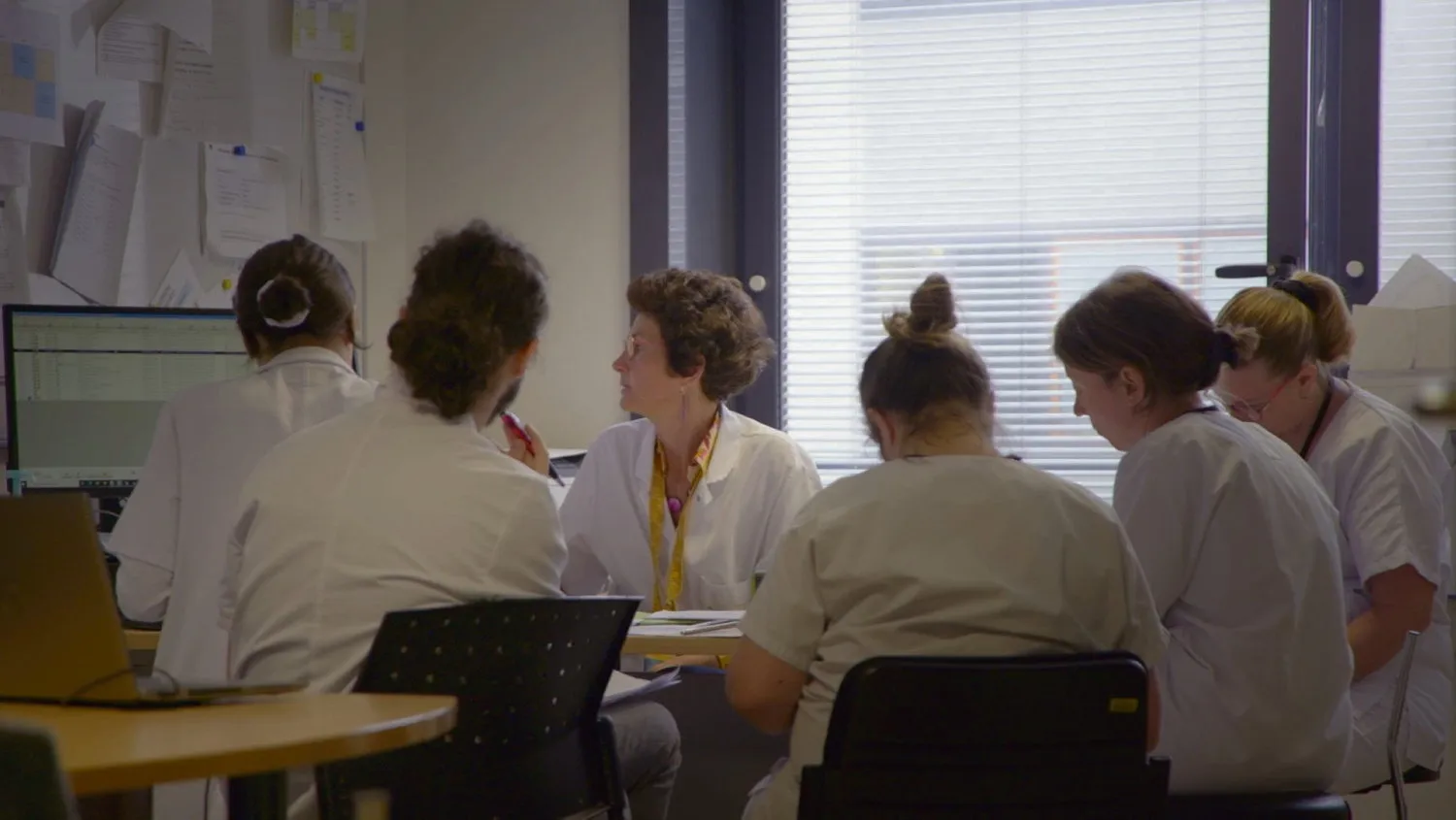 « Le Dilemme d’Hippocrate » : réflexion sur l'hôpital de Saint-Nazaire et les doutes des experts