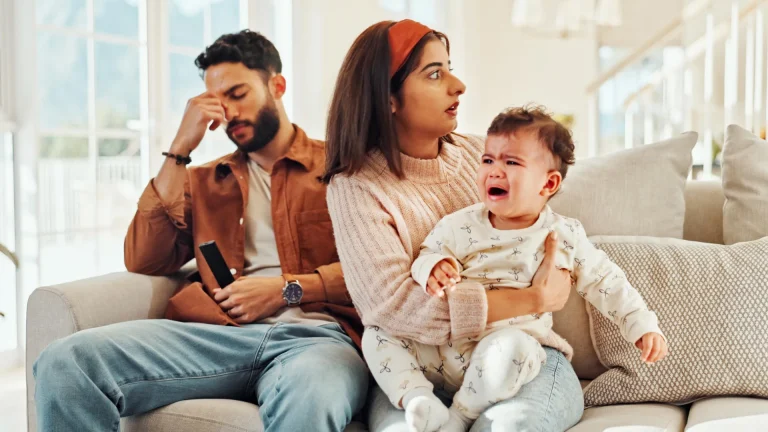 Les pères confrontés à un risque accru de dépression un an après la naissance de leur enfant