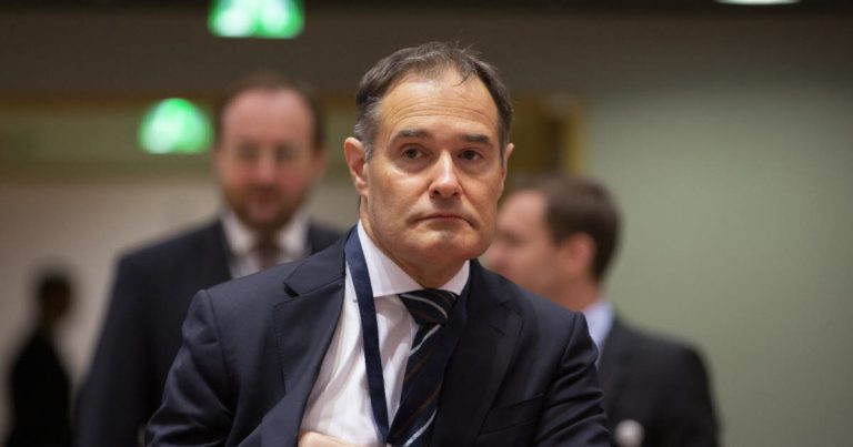 Immigration. L'eurodéputé RN Fabrice Leggeri soupçonné de complicité de crimes contre l'humanité