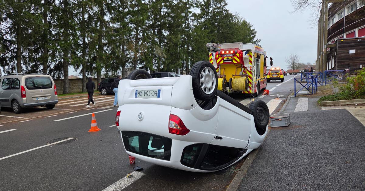 Montceau-les-Mines : un retournement de voiture sans permis fait deux blessés légers