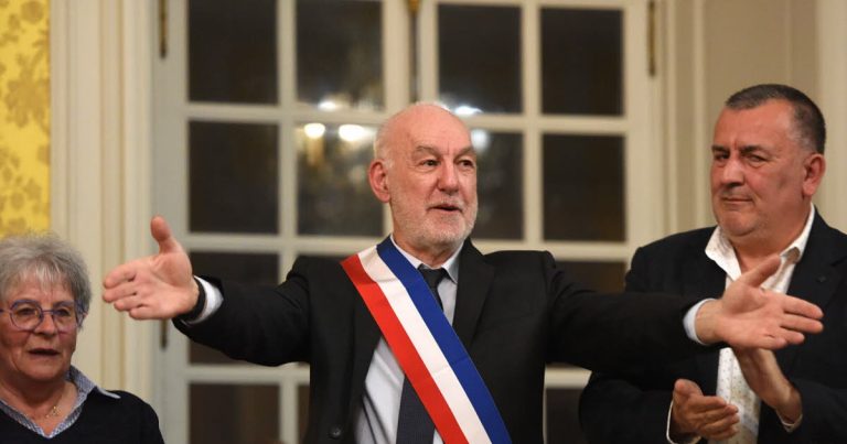 Haute-Loire : Michel Chapuis réélu maire du Puy-en-Velay, LFI intègre le conseil municipal
