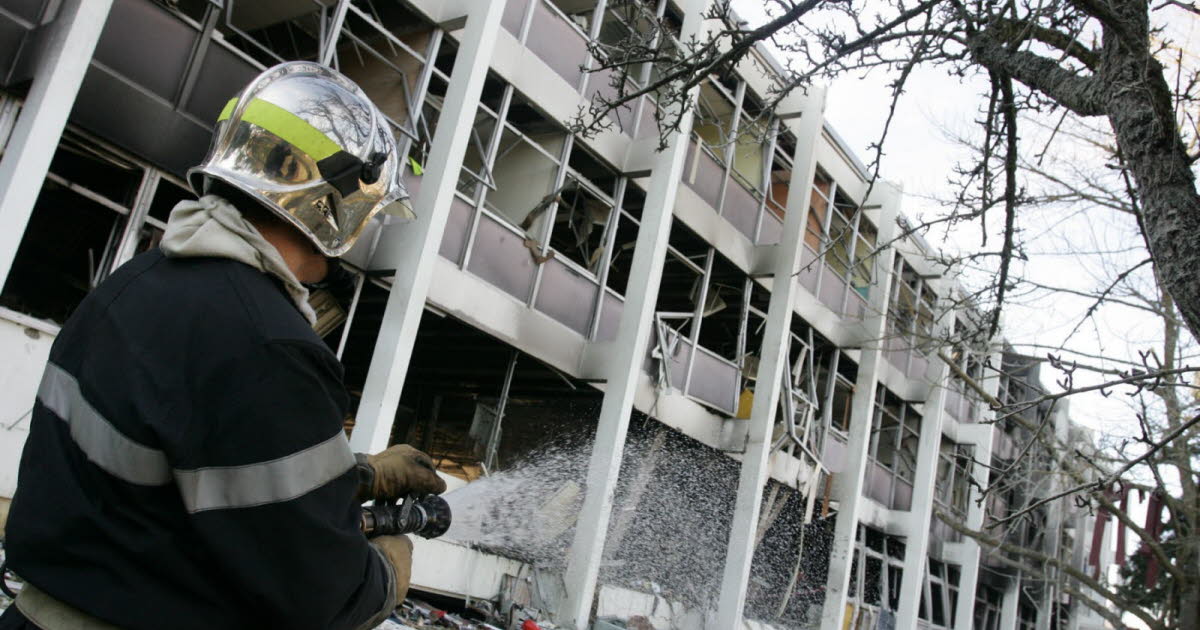 Mulhouse : 20 ans après l'explosion de l'école de chimie, un mort et une quinzaine de blessés.